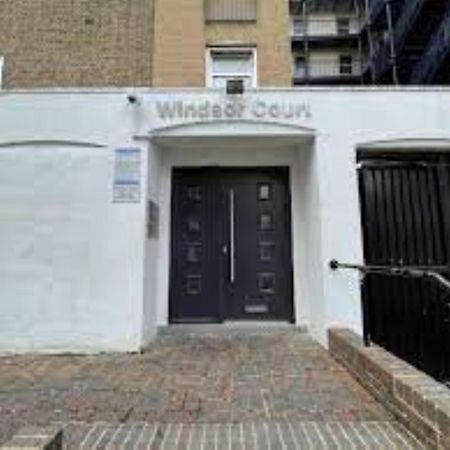 ברייטון Innit Windsor מראה חיצוני תמונה
