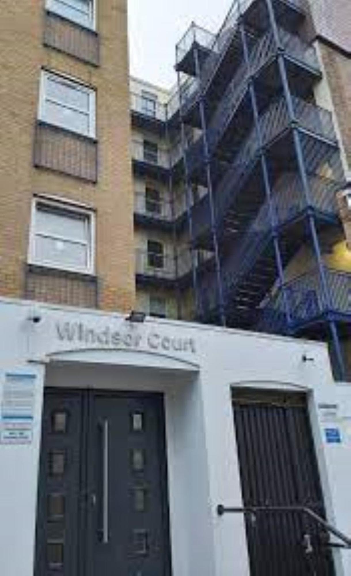 ברייטון Innit Windsor מראה חיצוני תמונה